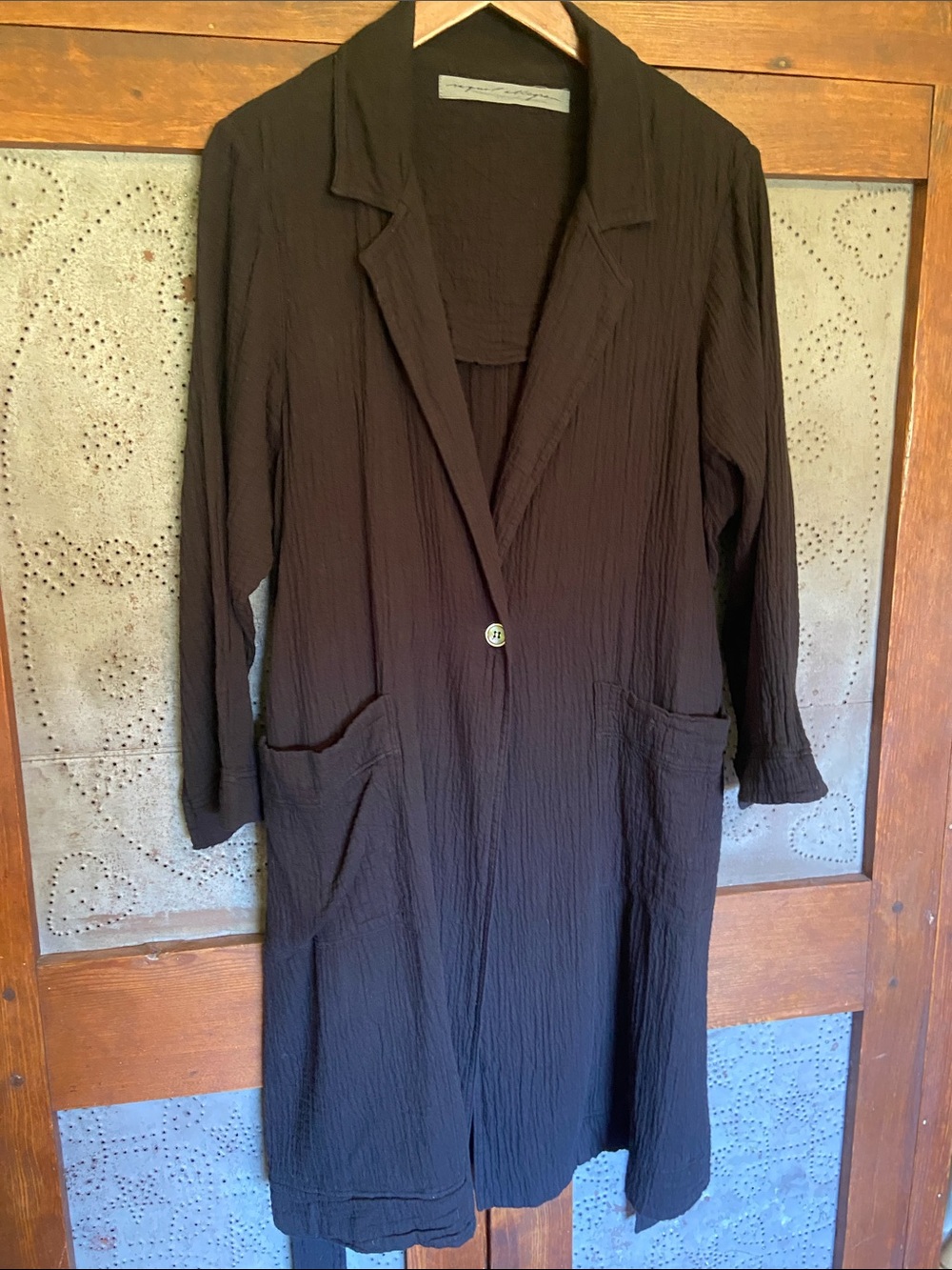 Raquel Allegra Black Crinkle Gauze Trench Jacket Size 1 but can fit L
